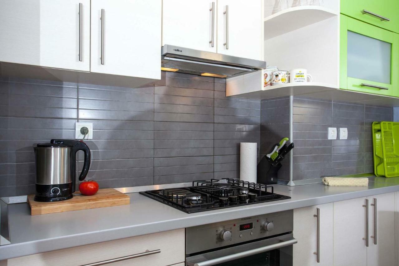 Apartment Sarena Makarska Bagian luar foto