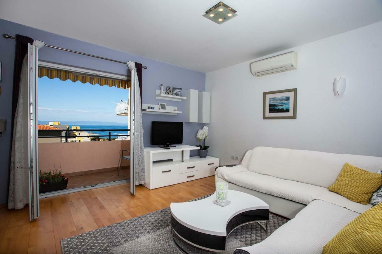 Apartment Sarena Makarska Bagian luar foto